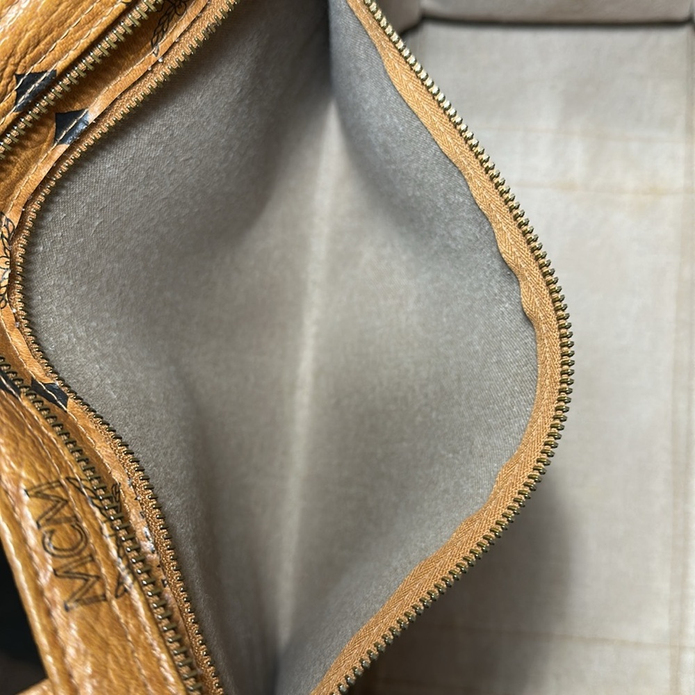 MCM Visetos Shopper Tote - Picture 16 of 17